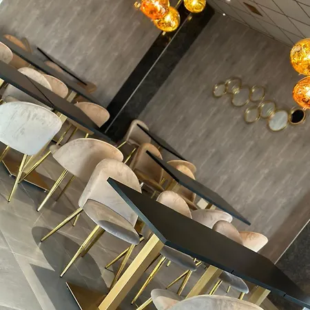 Vanity Hotel